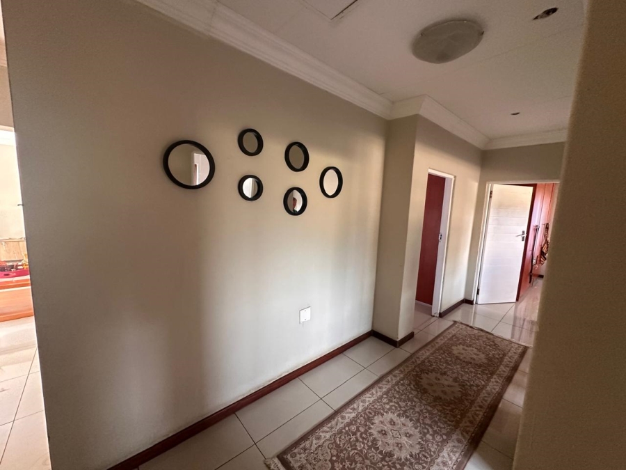 3 Bedroom Property for Sale in Kosmos Ridge North West